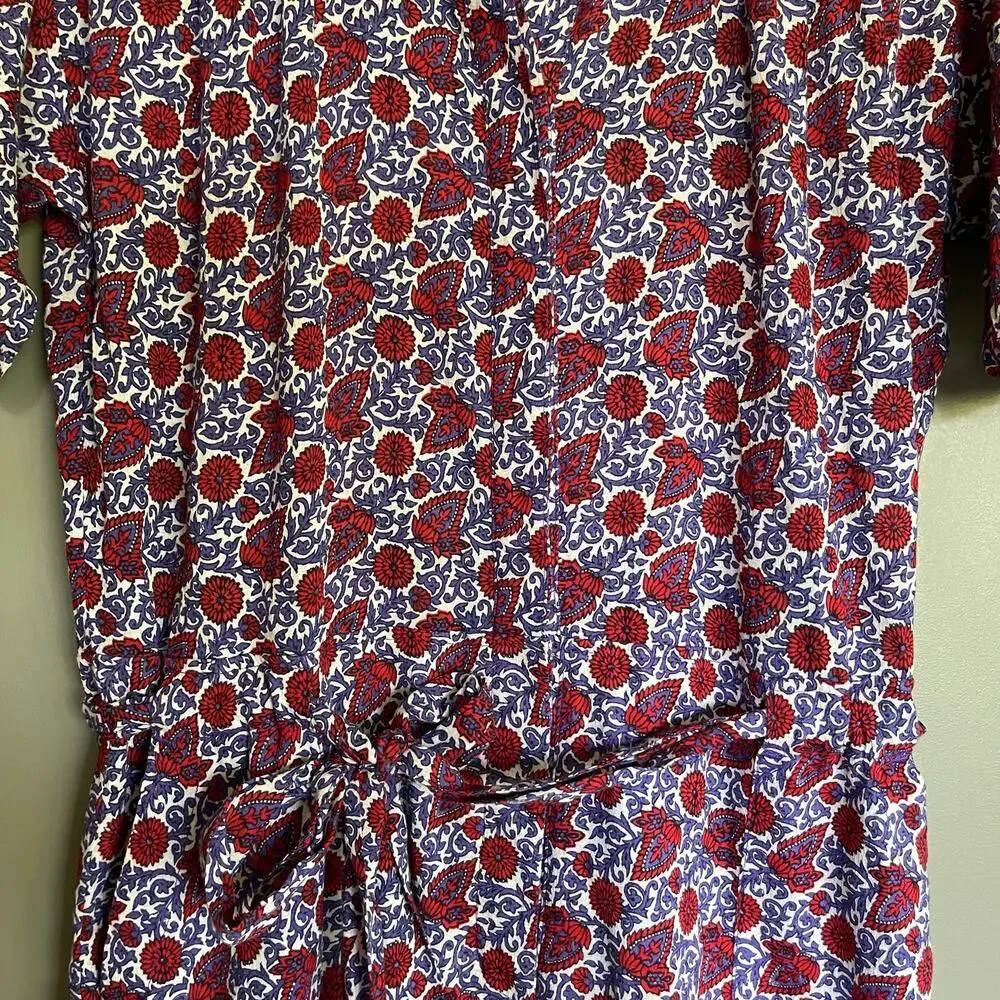 XIRENA Grady Romper Size XS White Blue Red‎ Floral Paisley Lightweight Casual